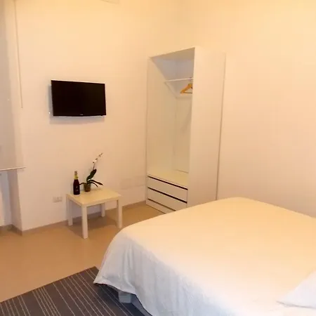 Pigneto 게스트하우스 5*